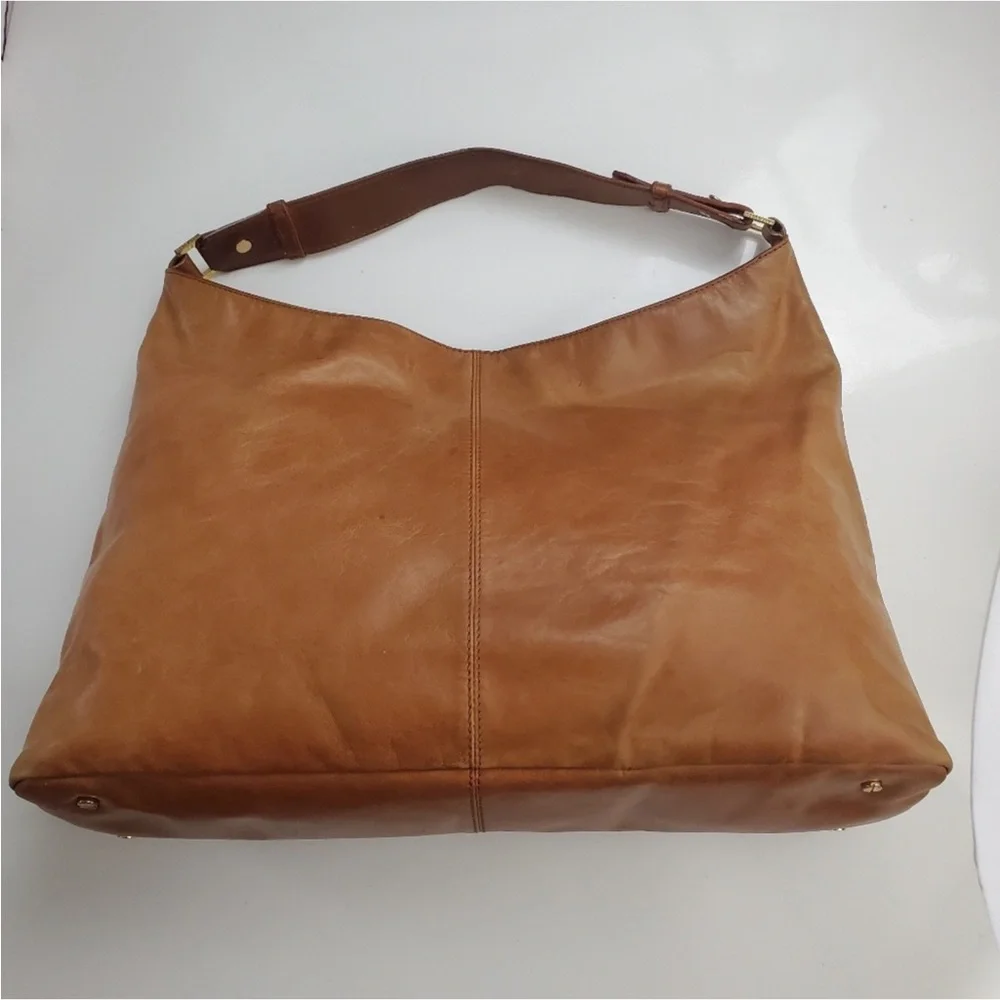 Tory Burch - Picture 8 of 9